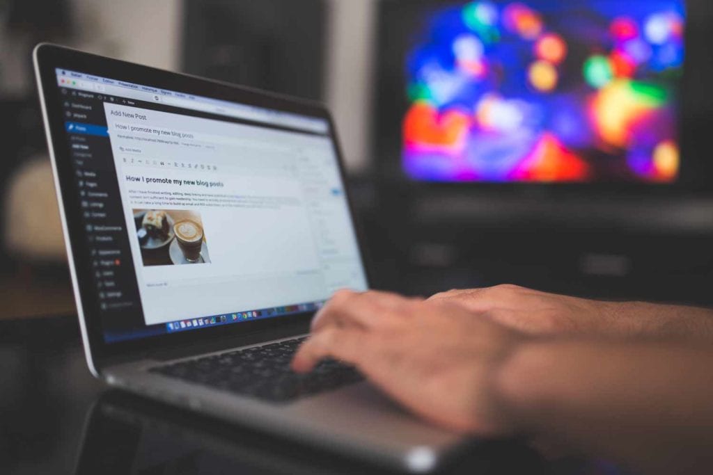 What Is Evergreen Content: The Ultimate Guide To Creating Content That Lasts 5 blog evergreencontent